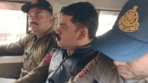 Indore News:बच्चों की पढ़ाई के 20 करोड़ खा गए अफसर, 5 साल चला गबन, ईडी ने 6 को पकड़ा – Indore News Ed Files Prosecution Complaint Against Kamal Rathore And 5 Others In Alirajpur Beo Fund Embezzleme