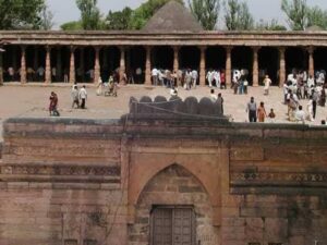 Indore:धार भोजशाला सुनवाई-याचिकाकर्ता ने कहा कि एएसआई की सर्वे रिपोर्ट में भी मंदिर होने के प्रमाण – Indore: Dhar Bhojshala Hearing – Petitioner Said That Asi’s Survey Report Also Provides Evidence Of The Existe