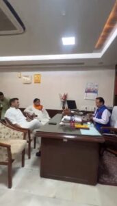 आधी रात खुला विधानसभा सचिवालय:जीतू पटवारी पहुंचे, बोले- Bjp के इशारे पर विधायक की सदस्यता खत्म करने का प्लान – Assembly Secretariat Opens At Midnight: Jitu Patwari Arrives, Alleges—”plan To Terminate Mla’s Membership At B