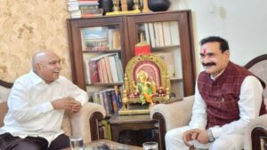 Mp:दतिया उपचुनाव को लेकर सरगर्मी तेज, हाईकोर्ट में सुनवाई 15 अप्रैल तक टली, Bjp नेताओं की बंद कमरे में बैठक – Mp News: Buzz Grows Over Bypoll, High Court Defers Hearing Till April 15, Eyes On Verdict