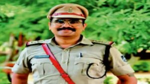 Gwalior News:वर्दी की आड़ में धोखा, टीआई ने शादी का झांसा देकर किया दुष्कर्म, महिला ने लगाए गंभीर आरोप – Gwalior: Betrayal In Uniform, Ti Accused Of Assault On Promise Of Marriage, Woman Levels Serious Allegations