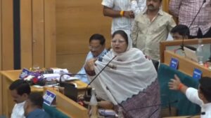 Indore:इंदौर नगर निगम में वंदे मातरम पर जमकर हंगामा, पार्षद रुबीना बोलीं- एक बाप की औलाद हो तो… – Indore: Uproar Over Vande Mataram At Indore Municipal Corporation Convention, Councilor Rubina Said – If You A