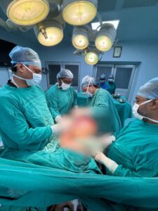 Bmhrc में निकाला 12 किलो का ट्यूमरः पांच घंटे चली हाई रिस्क सर्जरी, तीन साल तक बीमारी से जूझती रही महिला – 12 Kg Tumor Removed At Bmhrc: High-risk Surgery Lasted Five Hours; Woman Had Been Battling The Condition For T