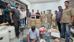Indore:नकली शराब की फैक्टरी पर कार्रवाई, ब्रांड्स की हूबहू करते थे नकल; मुख्य आरोपी को किया गया गिरफ्तार – Indore News Illegal Liquor Manufacturing Unit Excise Department
