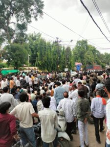 Ujjain:मोहर्रम जुलूस मामले की जांच में विवाद, गलत घर में पहुंची पुलिस; समाज के लोगों ने किया थाने का घेराव – Ujjain News Badnagar-muharram-case-police-raid-wrong-house-created-controversy