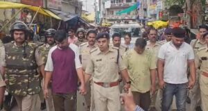 Ujjain:बड़नगर ब्लास्ट की जांच तेज, एटीएस और फोरेंसिक टीम दिखी एक्शन में; पुष्प वर्षा के लिए बुलाई थी क्रेन – Ujjain-badnagar-magic-van-blast-ats-forensic-investigation