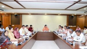 Mp News:विकास कार्यों में लापरवाह ठेकेदारों पर सख्ती, मंत्री कृष्णा गौर ने दिए ब्लैकलिस्ट करने के निर्देश – Mp News: Crackdown On Contractors Negligent In Development Works; Minister Krishna Gaur Orders Blacklisting.